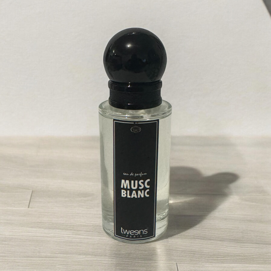 WHITE MUSK